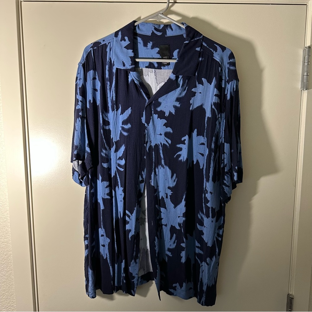 H&M Palm Tree button up